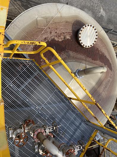 Used Used Savannah Tank and Equipment 25,000 gallon 304L stainless steel vertical tank