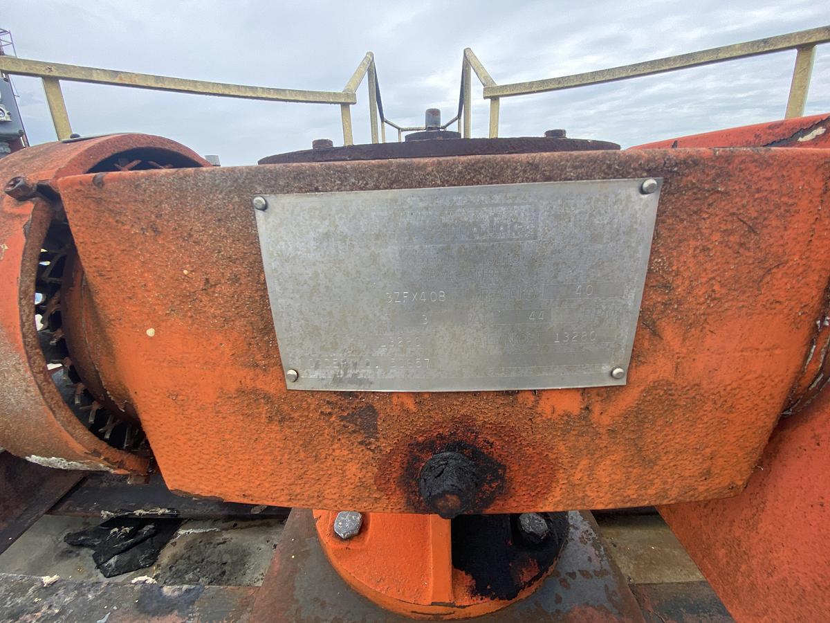 Used Used Industrial Air Inc. approximately 10,000 gallon stainless steel agitated storage tank with internal coils