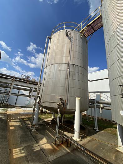 Used Used Bendel approximately 26,500 gallon 304 stainless steel vertical storage tank