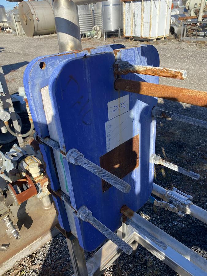 Used Used Alfa Laval 16.6 sq ft stainless steel plate exchanger