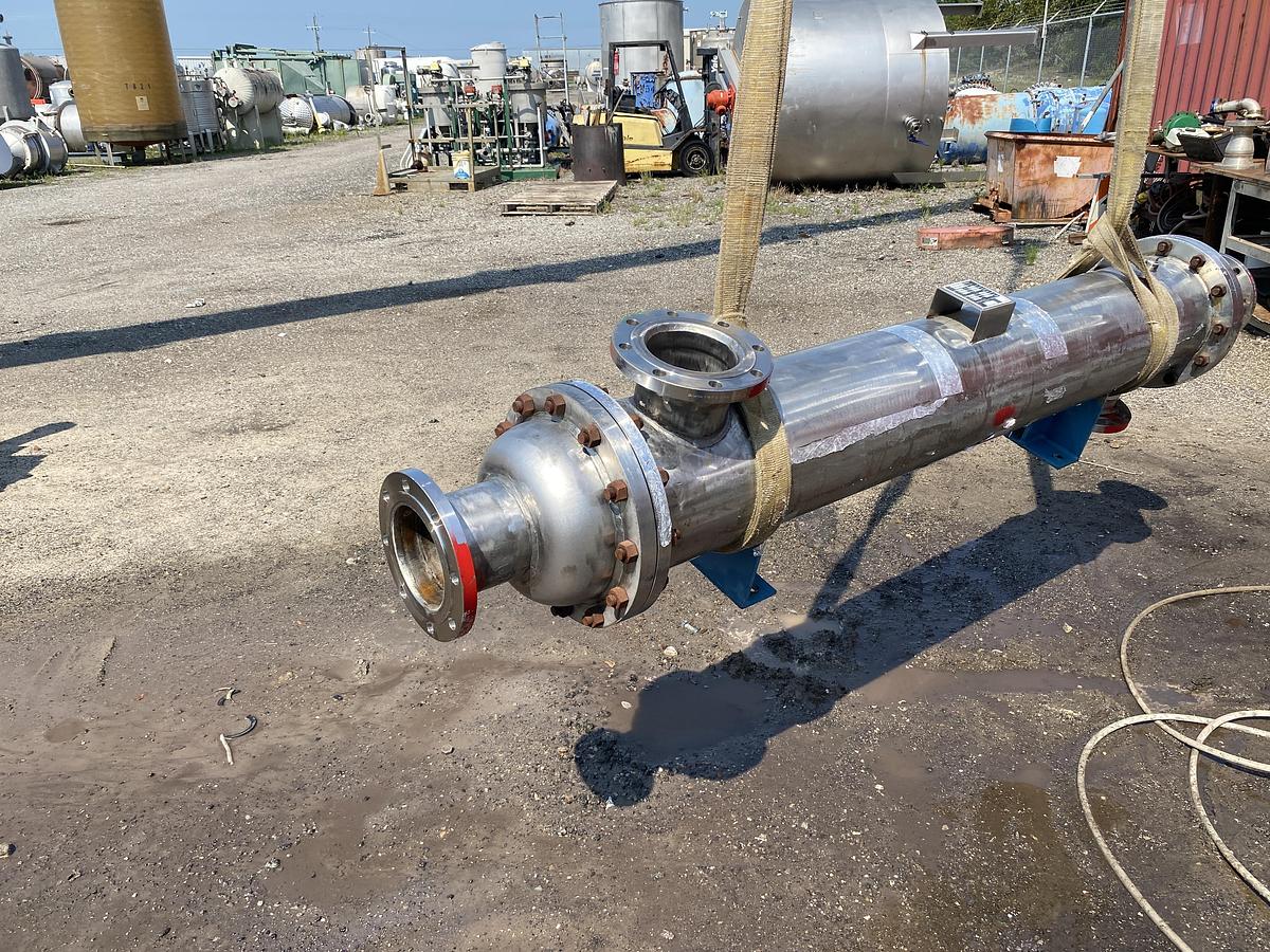 Used Used JFD Tube & Coil Products Inc. 149.6 sq ft 304L Stainless Steel shell and tube heat exchanger