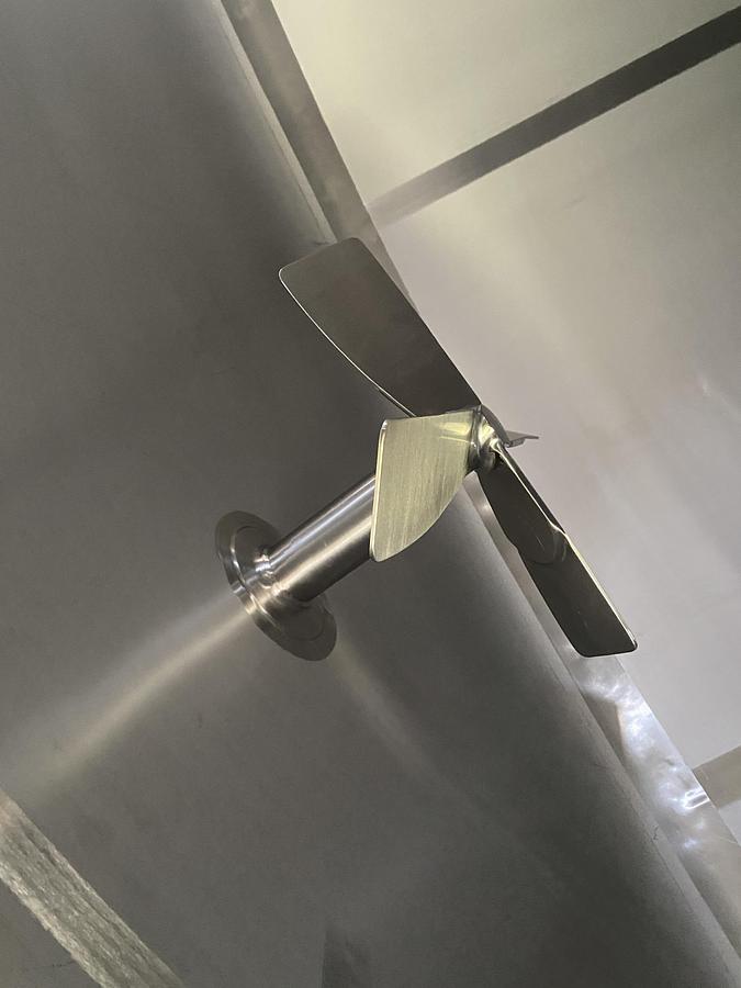 Used Used Walker 7000 gallon 304L Model HHT, horizontal insulated tank.