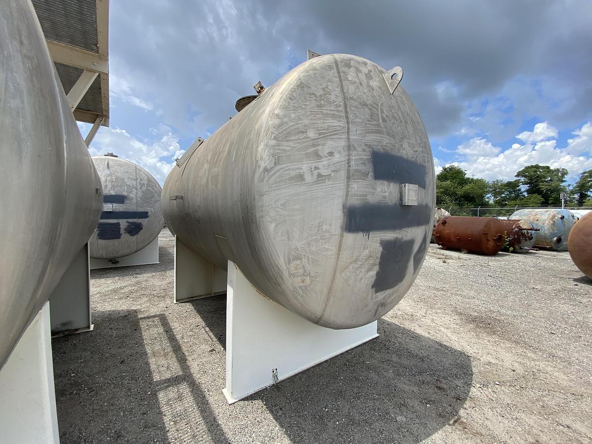 Used Used Industrial Metal Works Inc. approximately 4500 gallon stainless steel horizontal storage tank