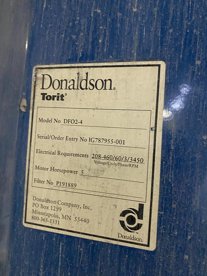 Used Used Donaldson Torit Model DFO 2-4 oval cartridge dust collector