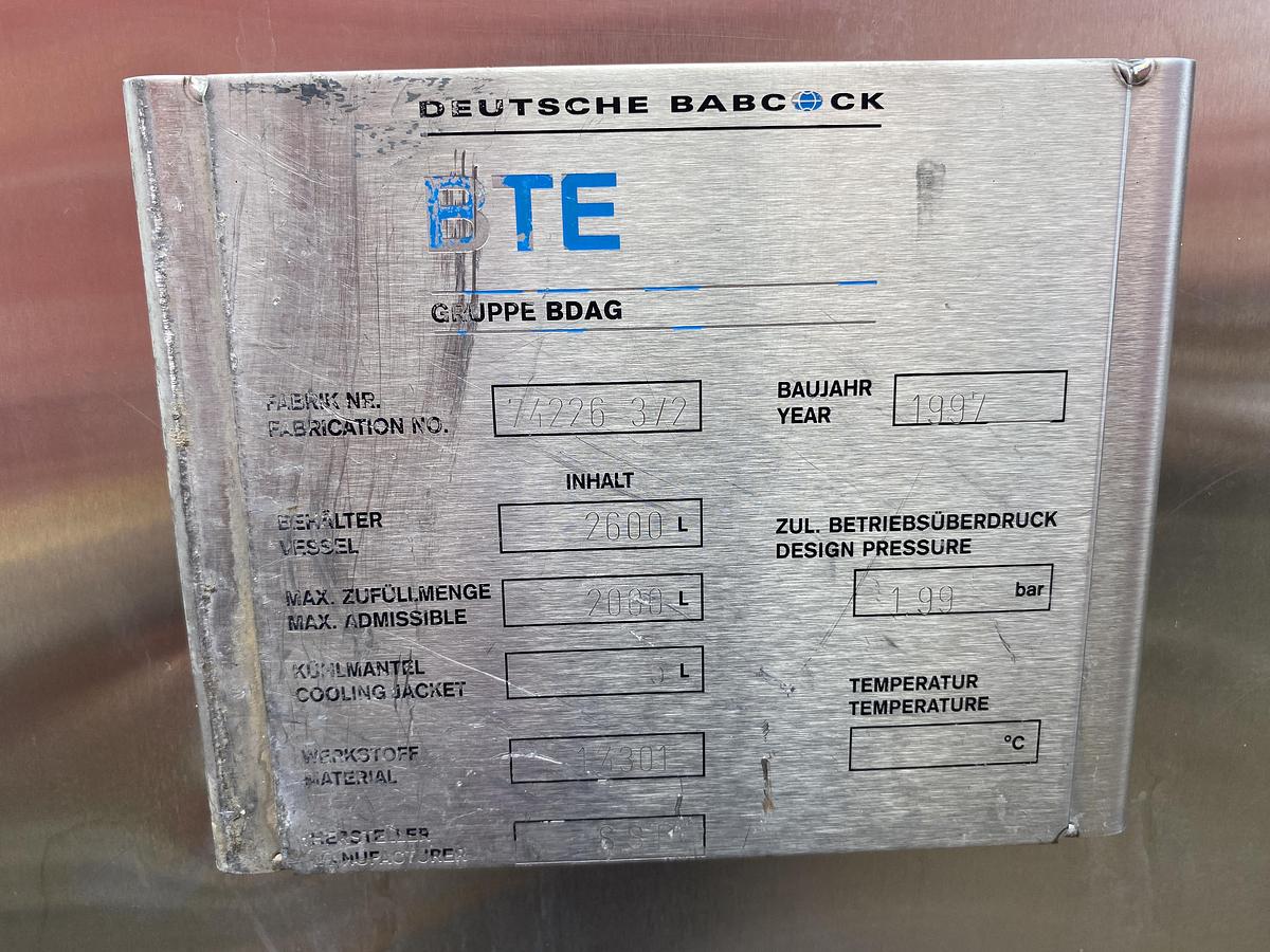 Used Used Deutshe Babcock BTE Gruppe Bdag 2600L/680 gallon 304 stainless steel vertical jacketed tank