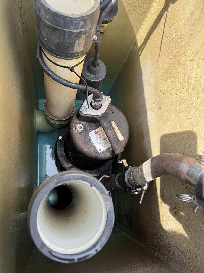 Used Used Highland Tank approximately 300 gallon rectangular carbon steel oil/water separator tank