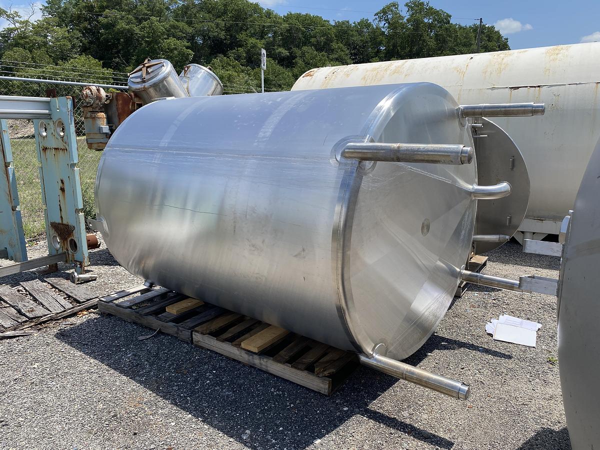 Used Used A & B Process approximately 1,100 gallon sanitary stainless steel vertical tank