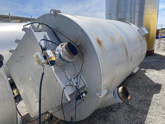Used Used approximately 390 cu.ft. Stainless Steel Dust Collector