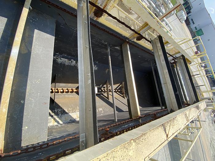 Used Used 10,000 gallon  DAF unit