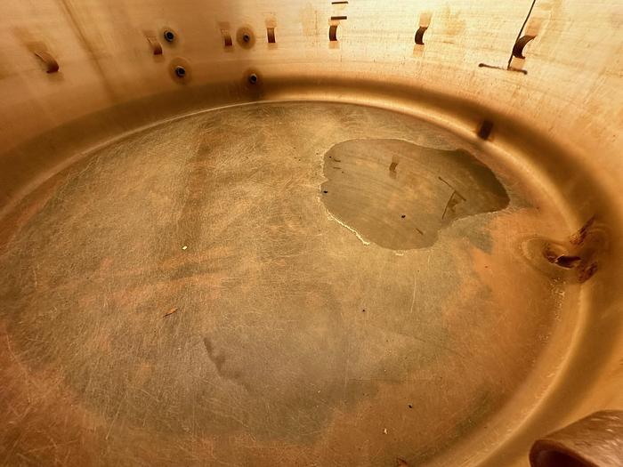 Used Used Justin Tanks Inc. approximately 12,500 gallon fiberglass vertical storage tank