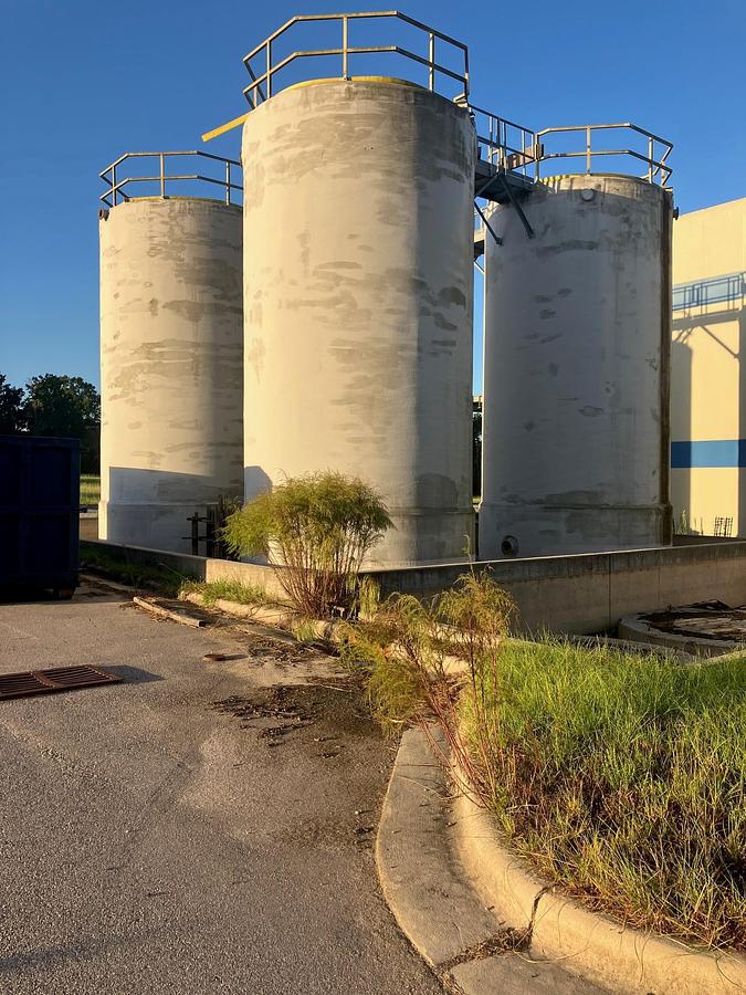 Unused Augusta Fiberglass 30,000 gallon FRP storage tank.