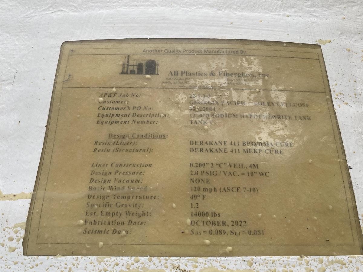 Used Used All Plastics & Fiberglass Inc. approximately 27,000 gallon vertical fiberglass storage tank