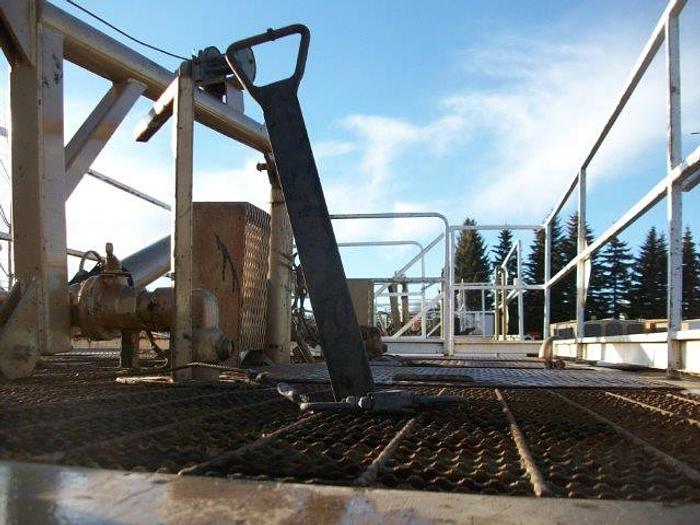 Used 20 m3 (120 bbl) Skid Mounted 2 Compartment Mud Tank