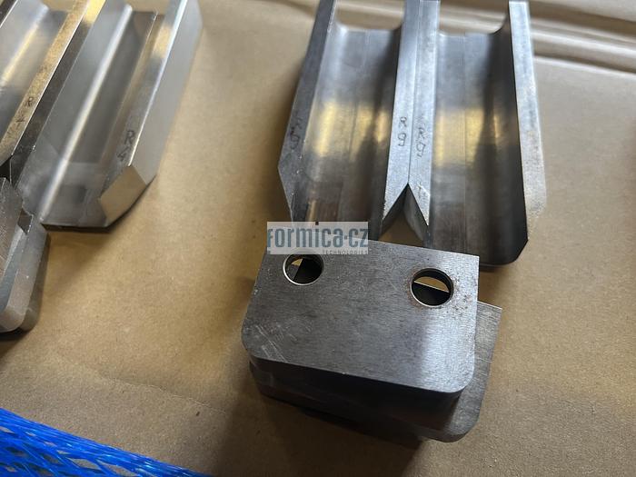 Used SCS - Corner Trim