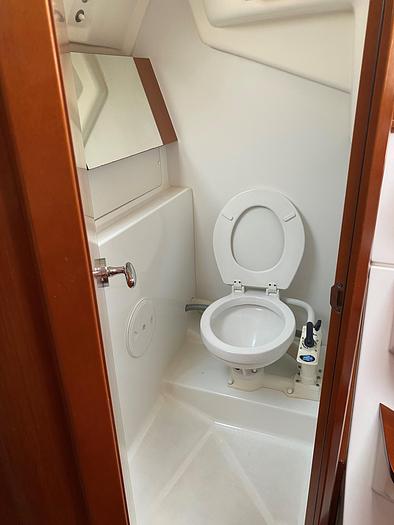 Used 2011 Beneteau Oceanis 31