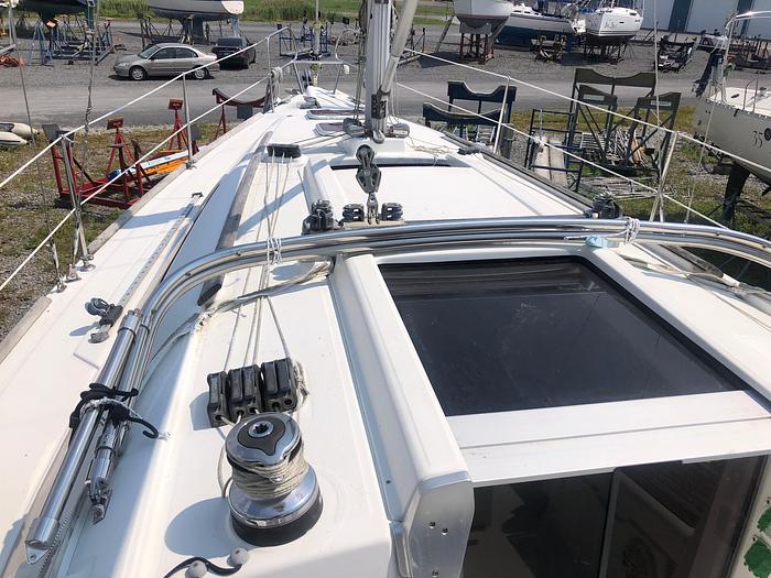 Used 2011 Beneteau Oceanis 31