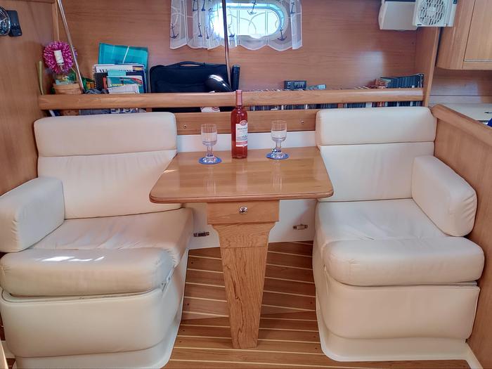 Used 2003 Catalina 350