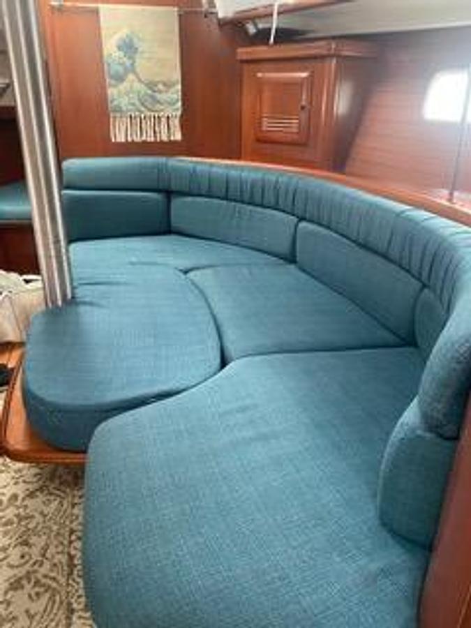 Used 2003 Beneteau 361