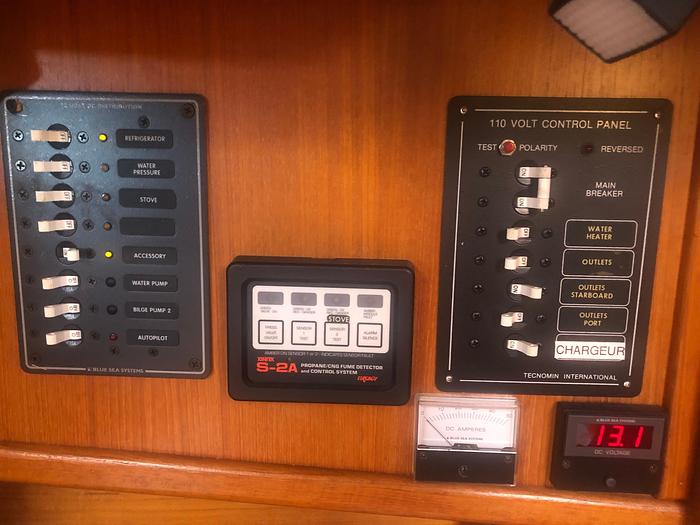 Used 1988 Jeanneau Sunshine 38