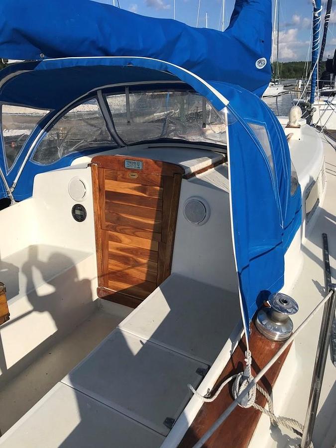 Used 1976 Tartan 30
