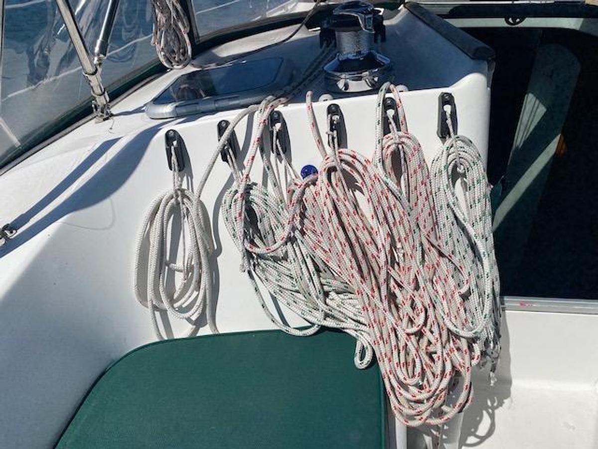 Used 2003 Beneteau 361
