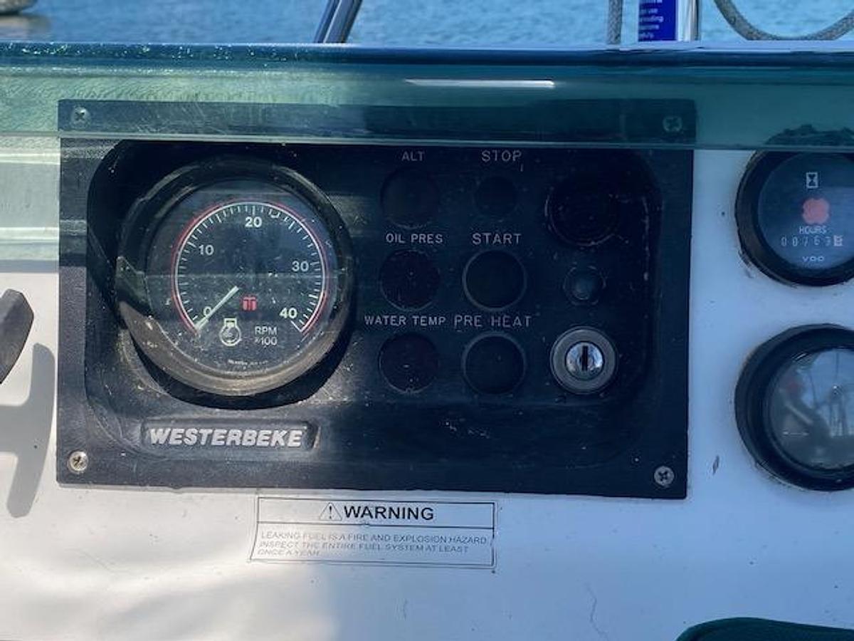 Used 2003 Beneteau 361