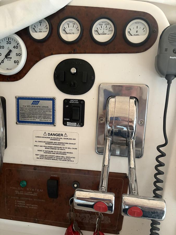 Used 1999 Silverton 392 Motor Yacht