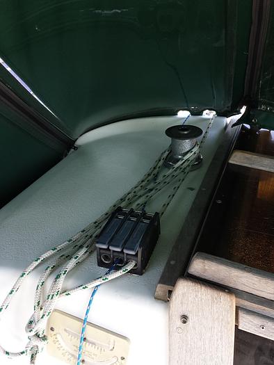 Used 1983 Watkins 32