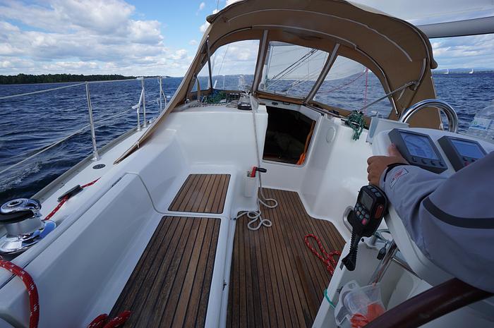 Used 2004 Jeanneau Sun Odyssey 37