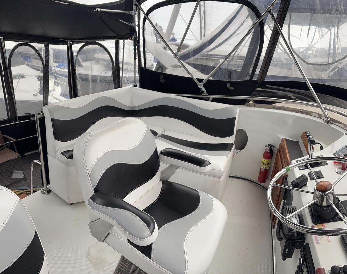 Used Prowler 10m (35')