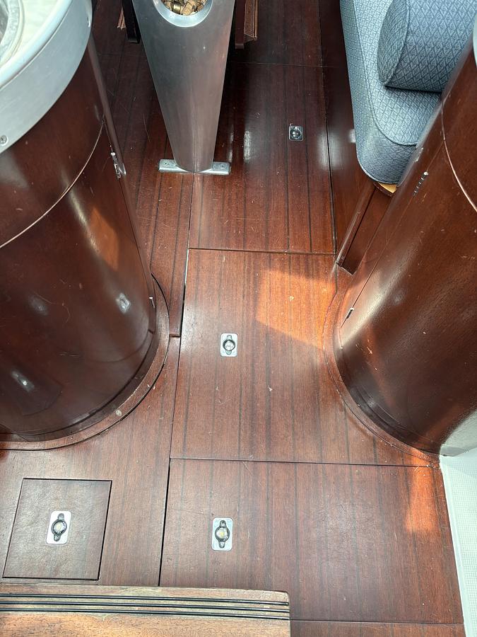 Used 1989 Beneteau 32s5