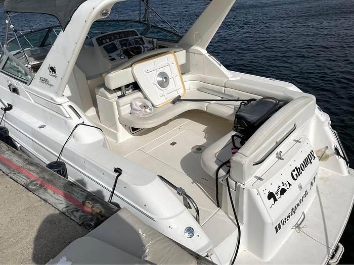 Used 2000 Wellcraft  3200 Martinique