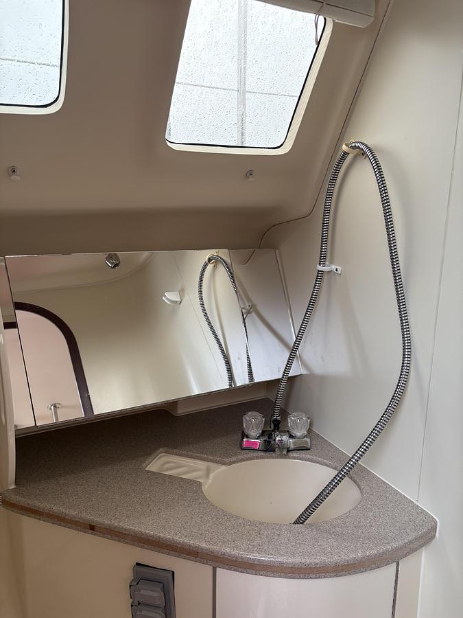 Used 1997 Hunter 310
