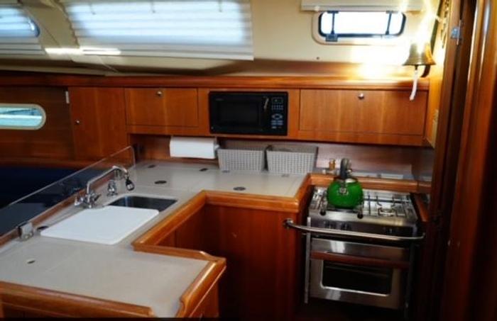 Used 2003 Hunter 356