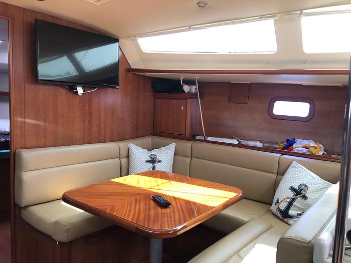 Used 2016 Marlow-Hunter 37