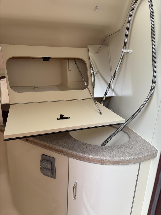Used 1997 Hunter 310