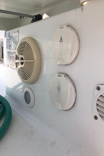 Used 2011 Beneteau Oceanis 31