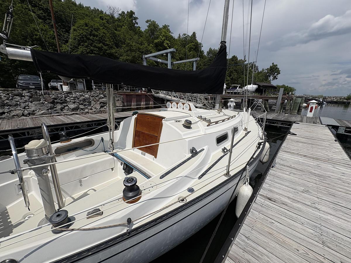 Used 1978 Pearson 31