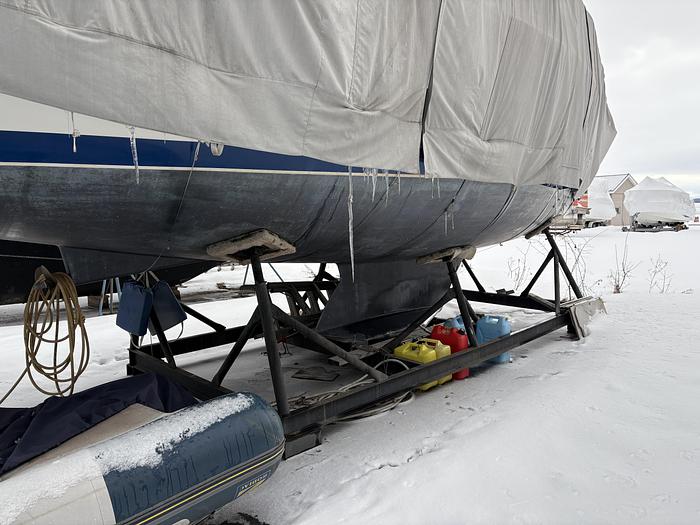 Used 2003 Catalina 350