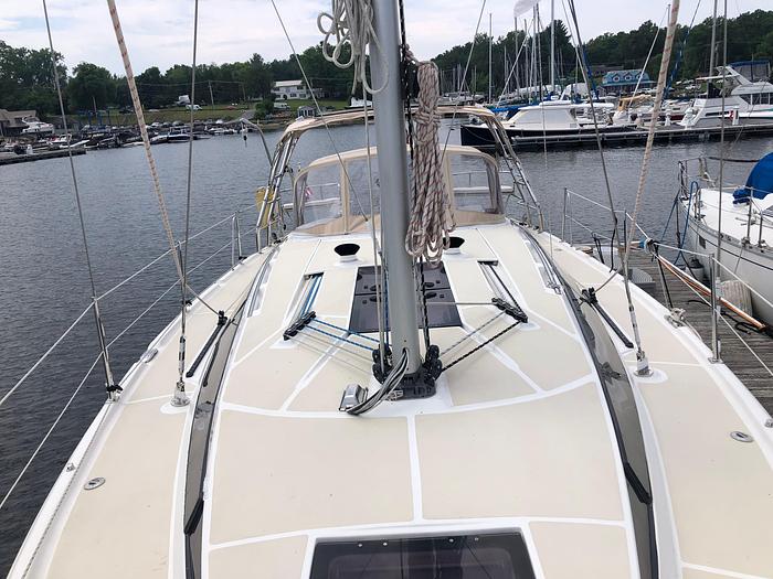 Used 2016 Marlow-Hunter 37