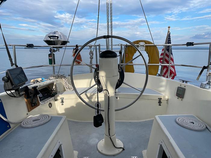 Used 1980 Lancer Sloop 36