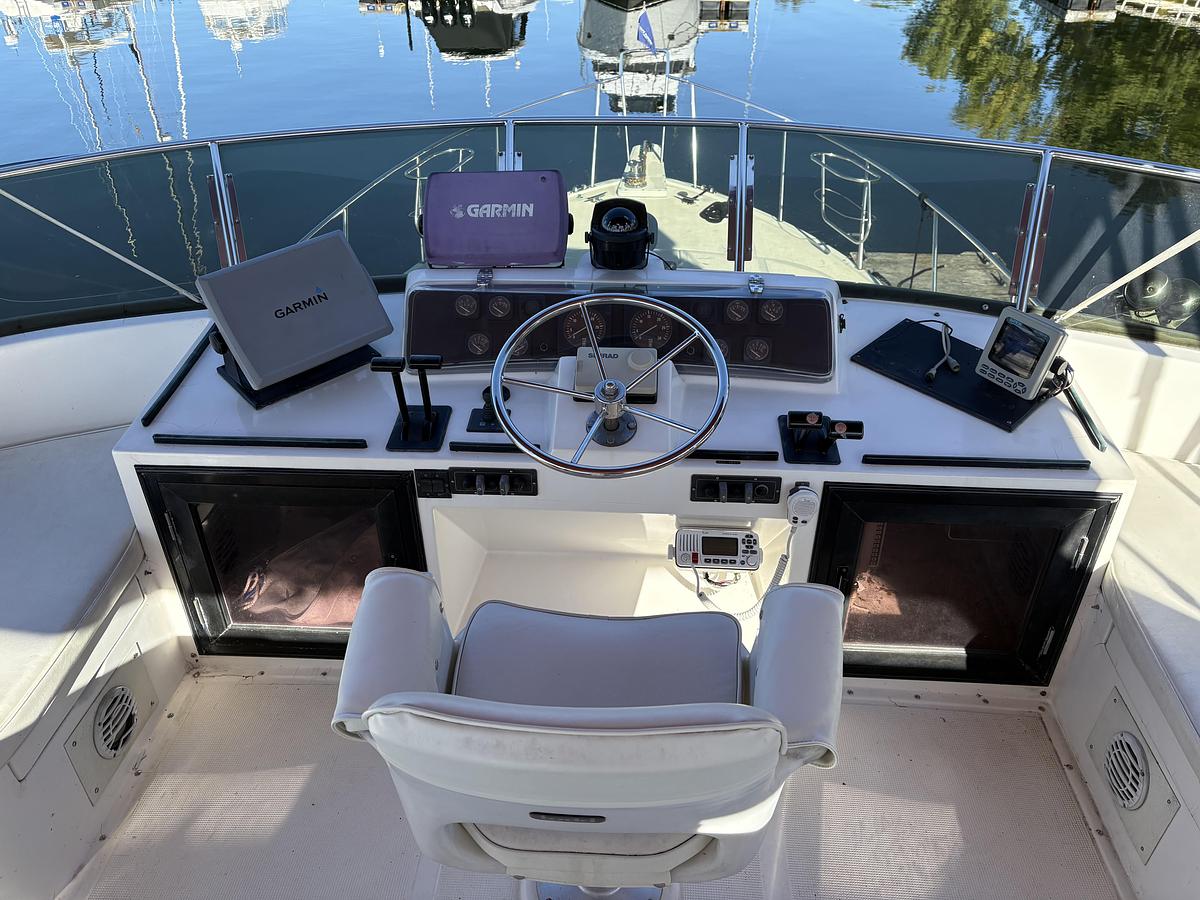 Used 1988 Hi-Tech Marine 44