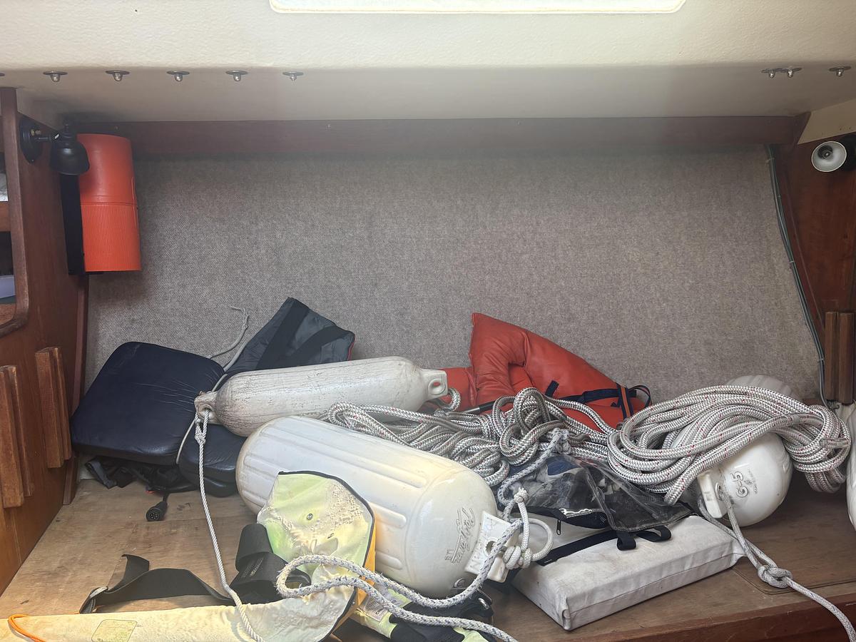 Used 1987 J Boats J 29