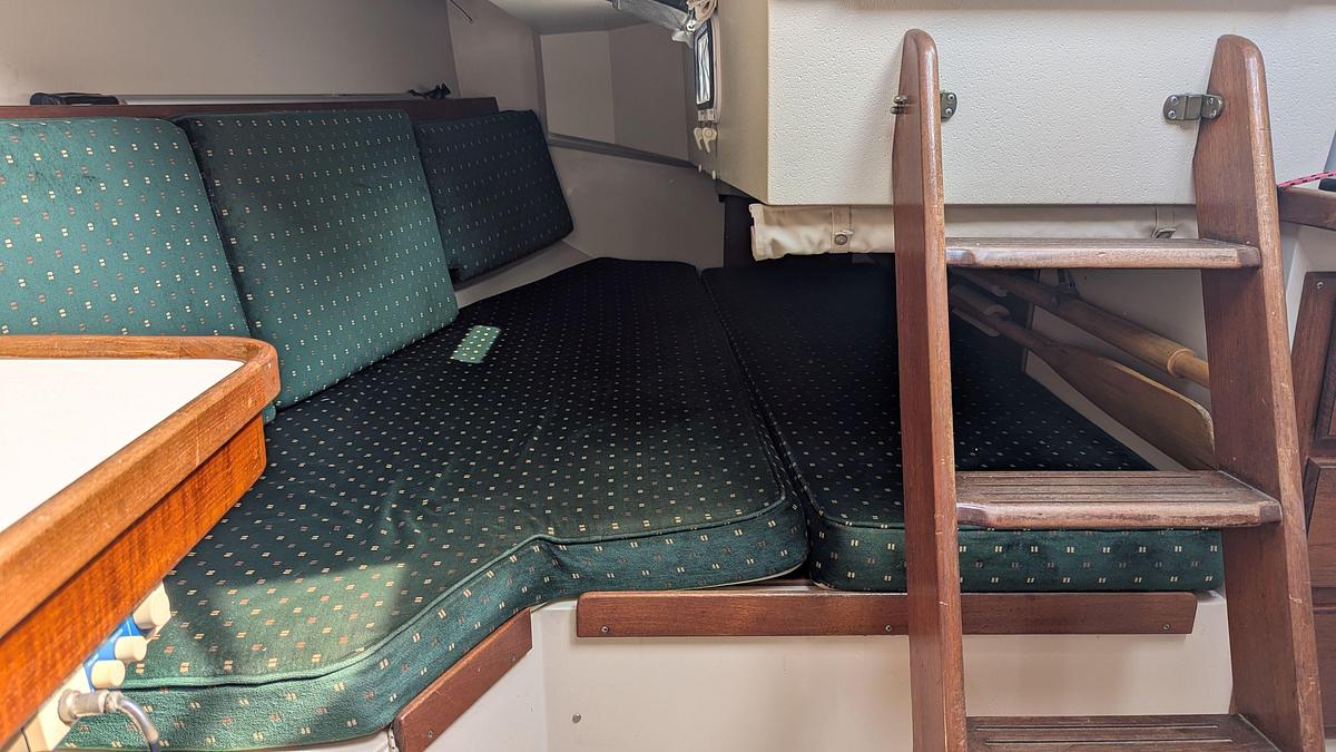 Used 1988 Catalina 30 MKII