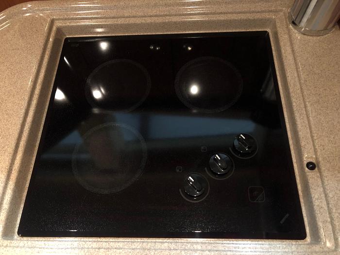 Used 2002 Sea Ray 480 Motor Yacht