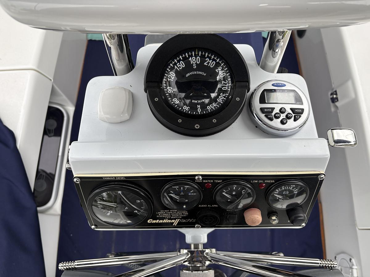 Used 2010 Catalina 350