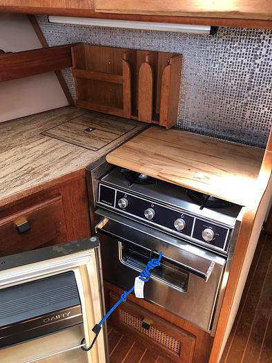 Used 1986 Bayliner 3270 Motoryacht