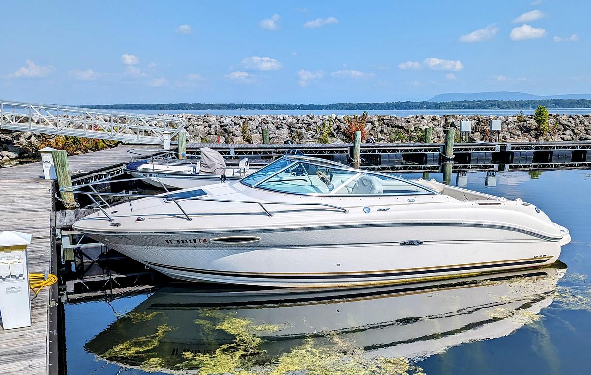 Used 2001 Sea Ray 225 Weekender
