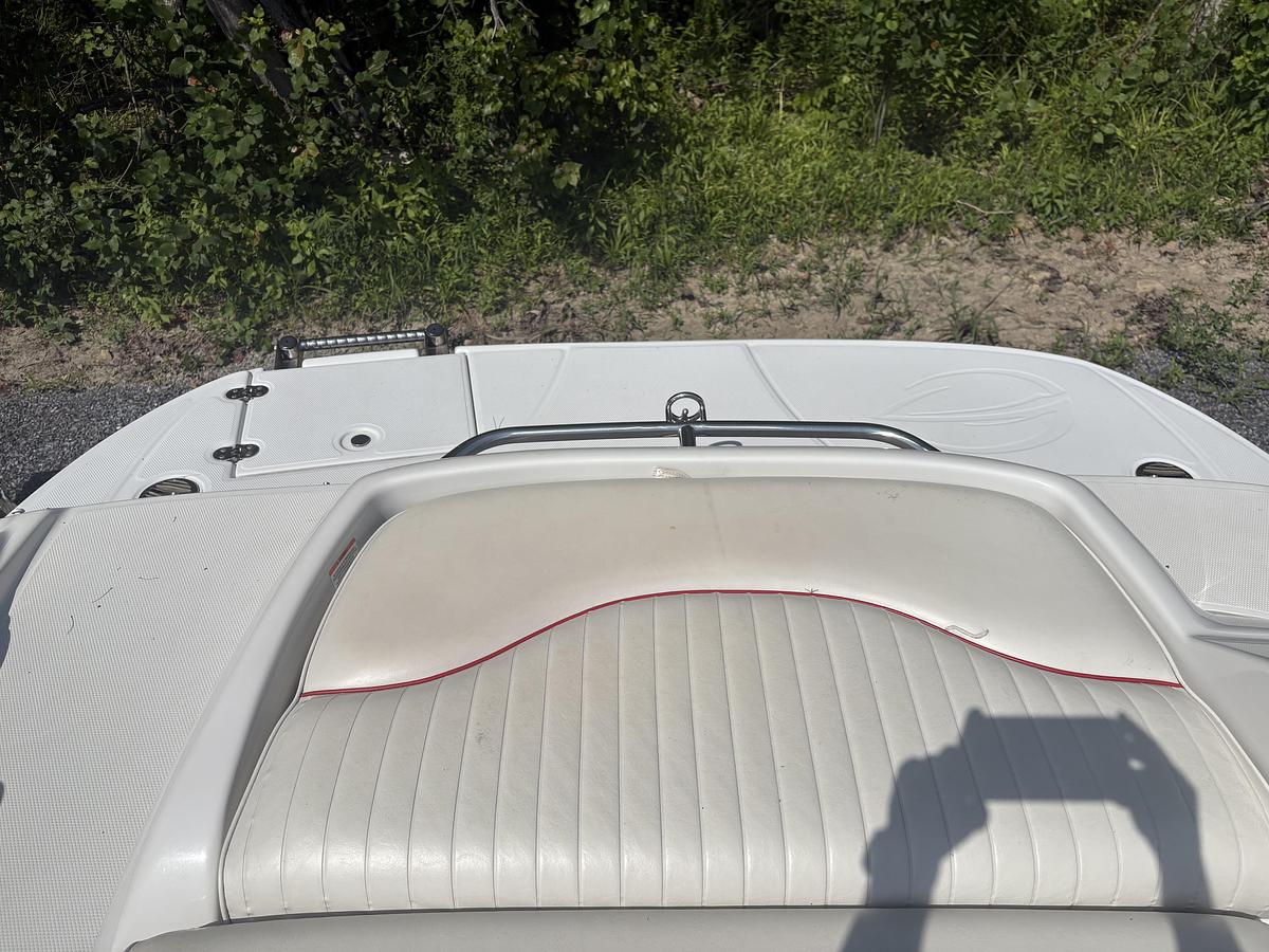 Used 2007 Crownline 240 EX