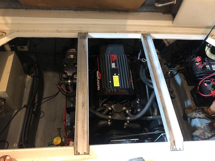 Used 1991 Sea Ray 250 Weekender